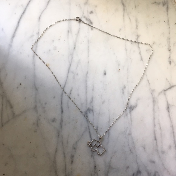 18” Elephant Pendant Necklace - Picture 3 of 4